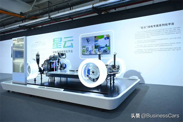 上汽牵手华为，为中国汽车市场打造美好灵魂与梦想