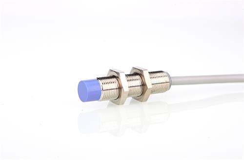 电容式传感器的工作原理！